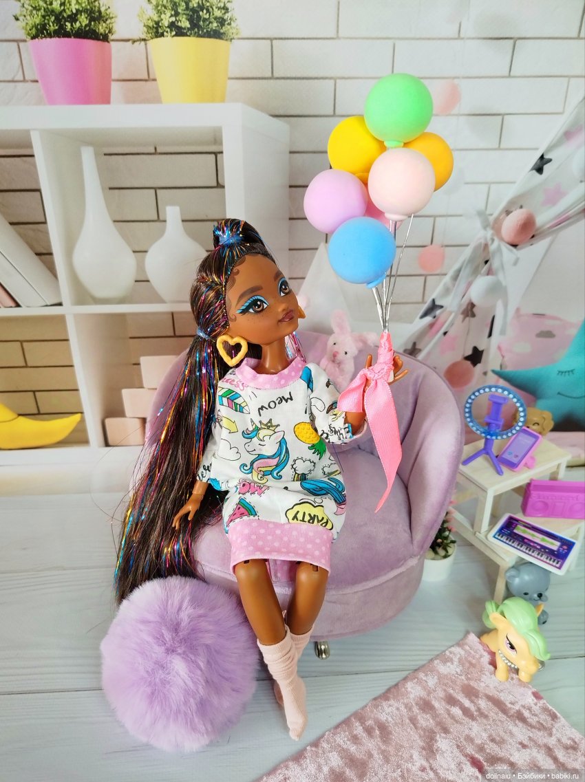 Barbie Dream Besties Brooklyn - девочка-праздник