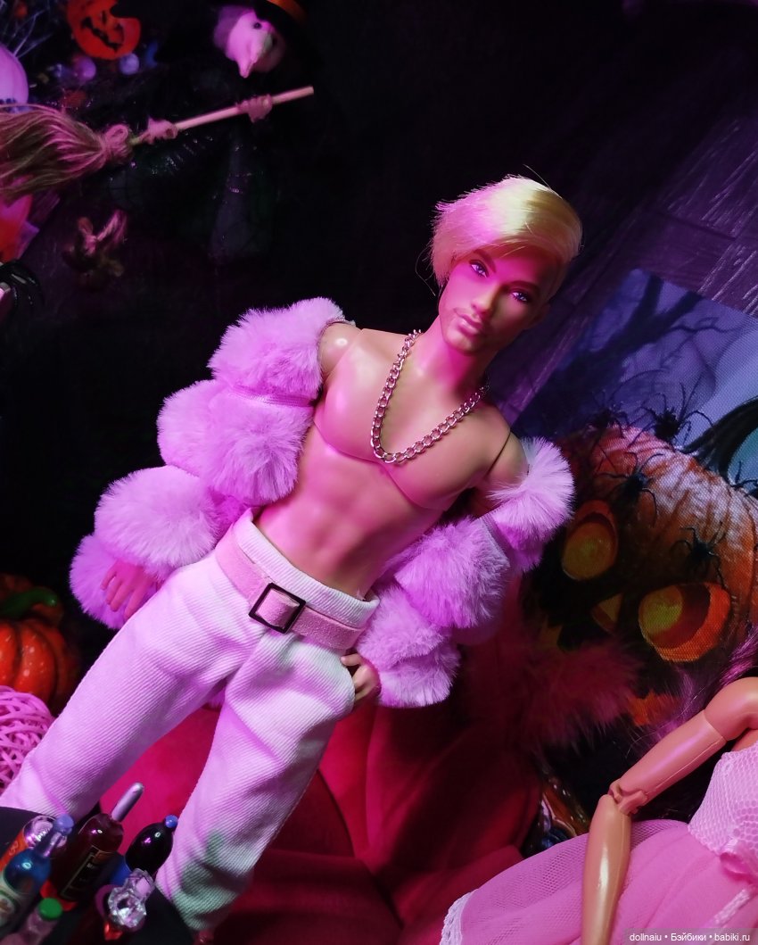 Хэллоуин-пати — Куклы Barbie (Барби): Looks