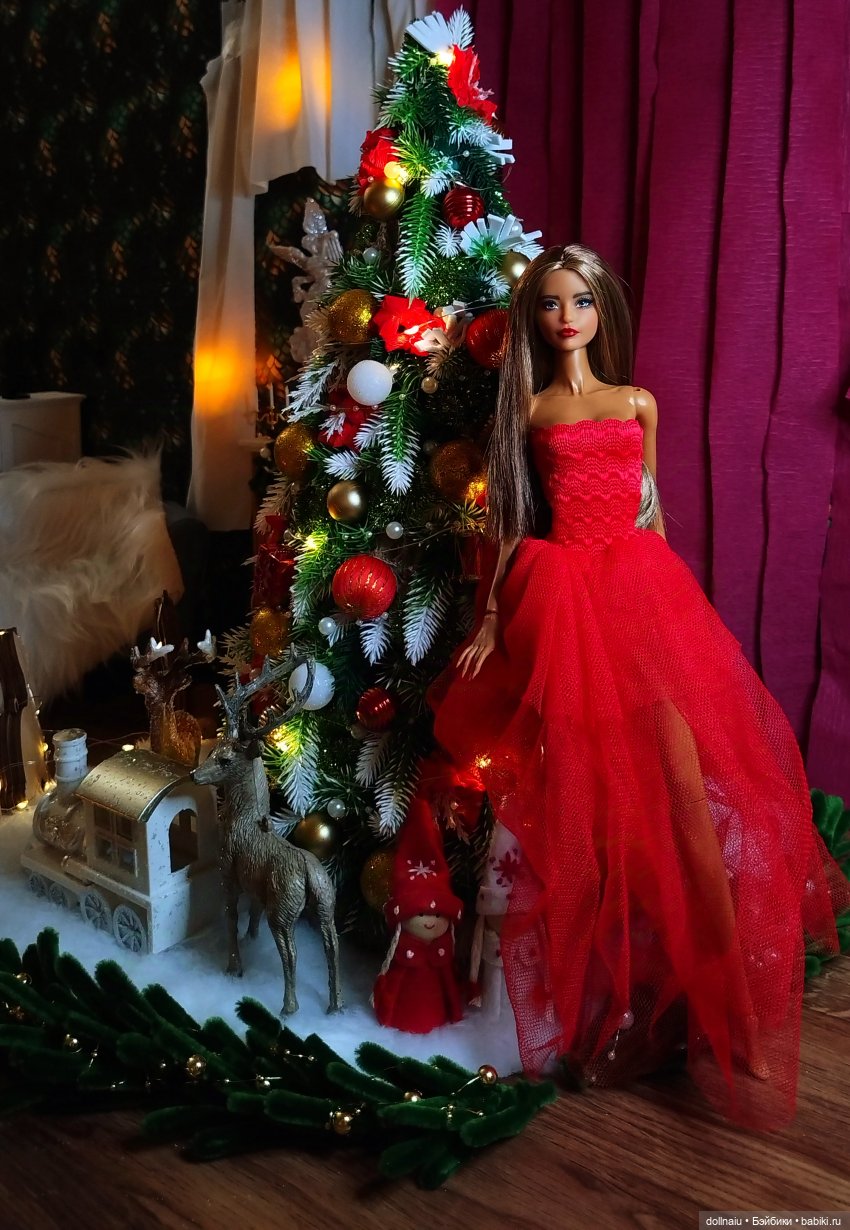 С Новым 2025 — Куклы Barbie (Барби): Looks