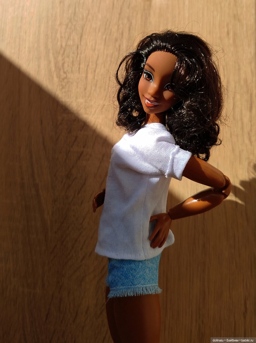 Тиана со своей фанаткой — Куклы Disney Animators и Принцессы Диснея: Disney Store (фото 7)