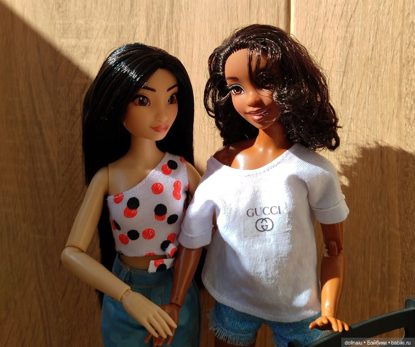 Тиана со своей фанаткой — Куклы Disney Animators и Принцессы Диснея: Disney Store