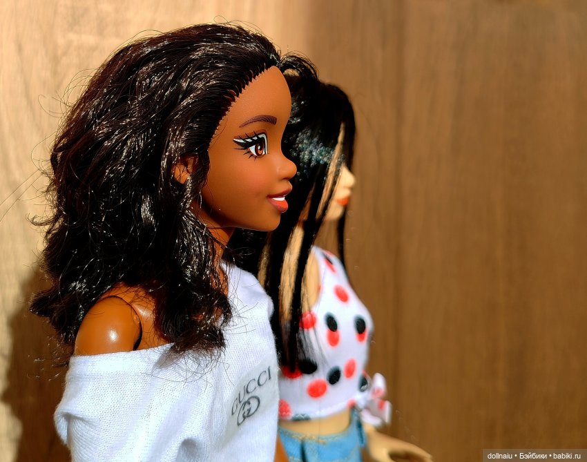 Тиана со своей фанаткой — Куклы Disney Animators и Принцессы Диснея: Disney Store