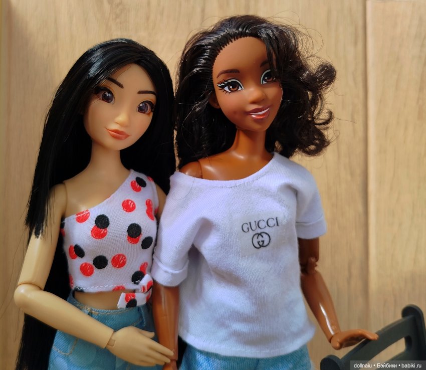 Тиана со своей фанаткой — Куклы Disney Animators и Принцессы Диснея: Disney Store