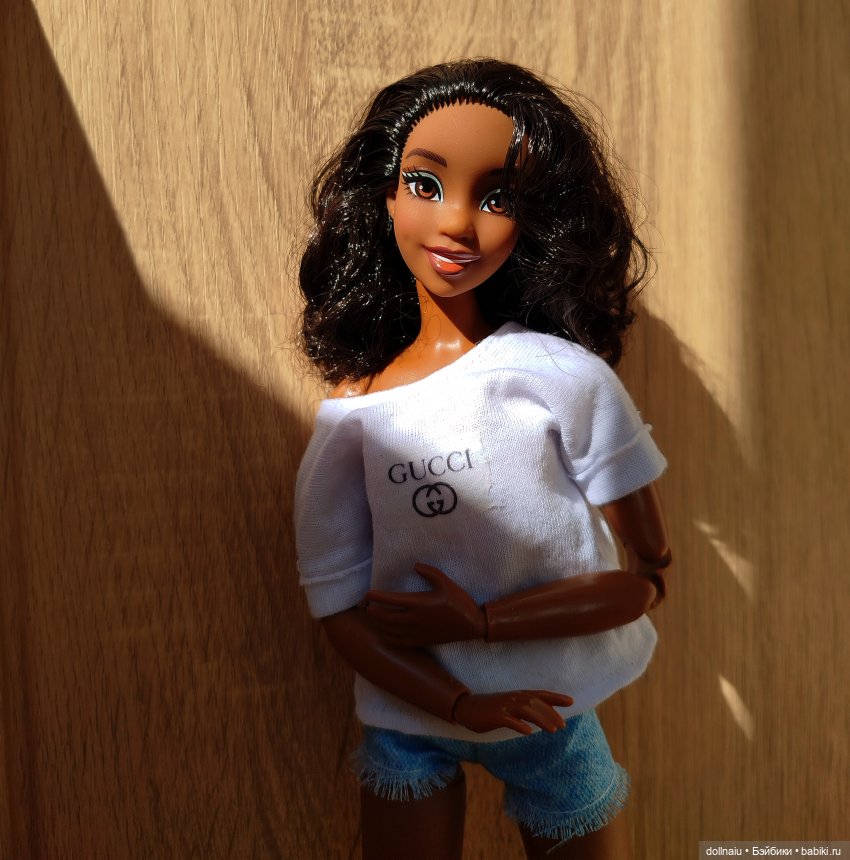 Тиана со своей фанаткой — Куклы Disney Animators и Принцессы Диснея: Disney Store (фото 6)