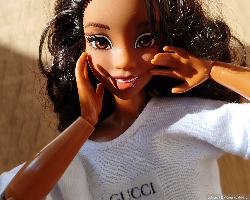 Тиана со своей фанаткой — Куклы Disney Animators и Принцессы Диснея: Disney Store