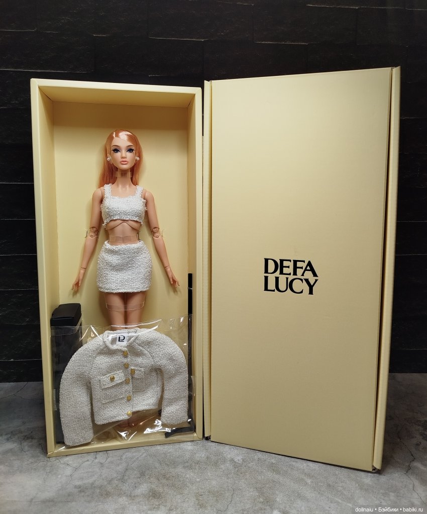 Defa Lucy Series 2 Paris Model 01 и новый тип тела (мини-обзор и первая фотосессия)