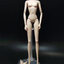 Тело Mizi Каморра Королева темного леса