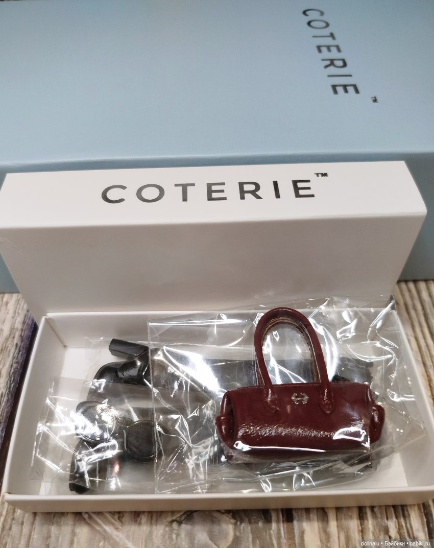 Coterie New York State of mind - обзор первой куклы нового бренда (фото 6)