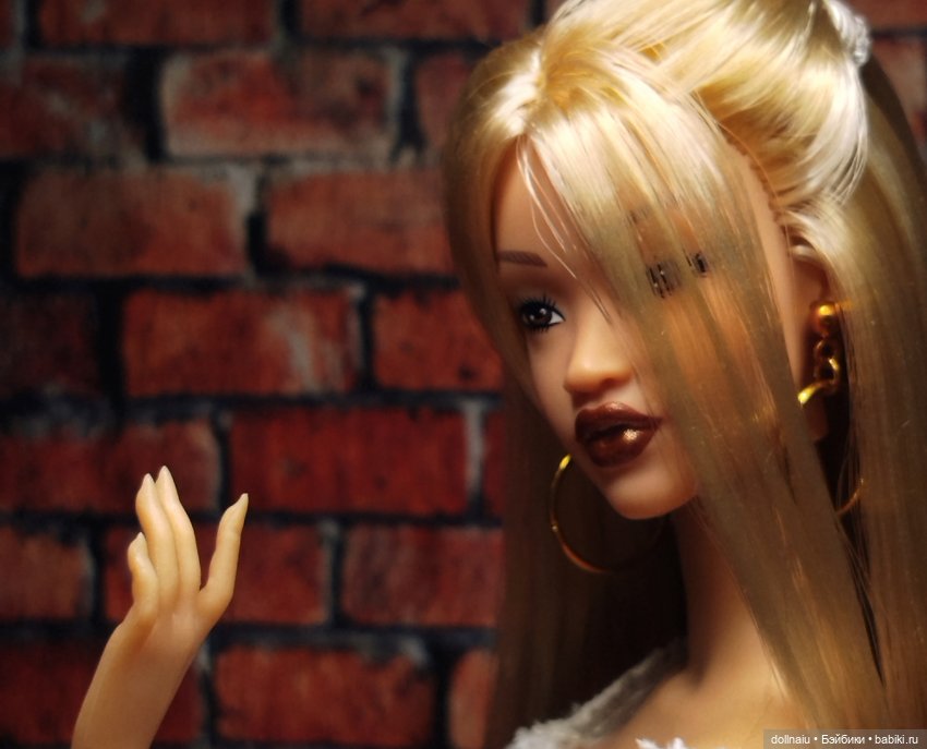 Харуми - Мин Minh из набора You Create Barbie Basics Deluxe Kit 5