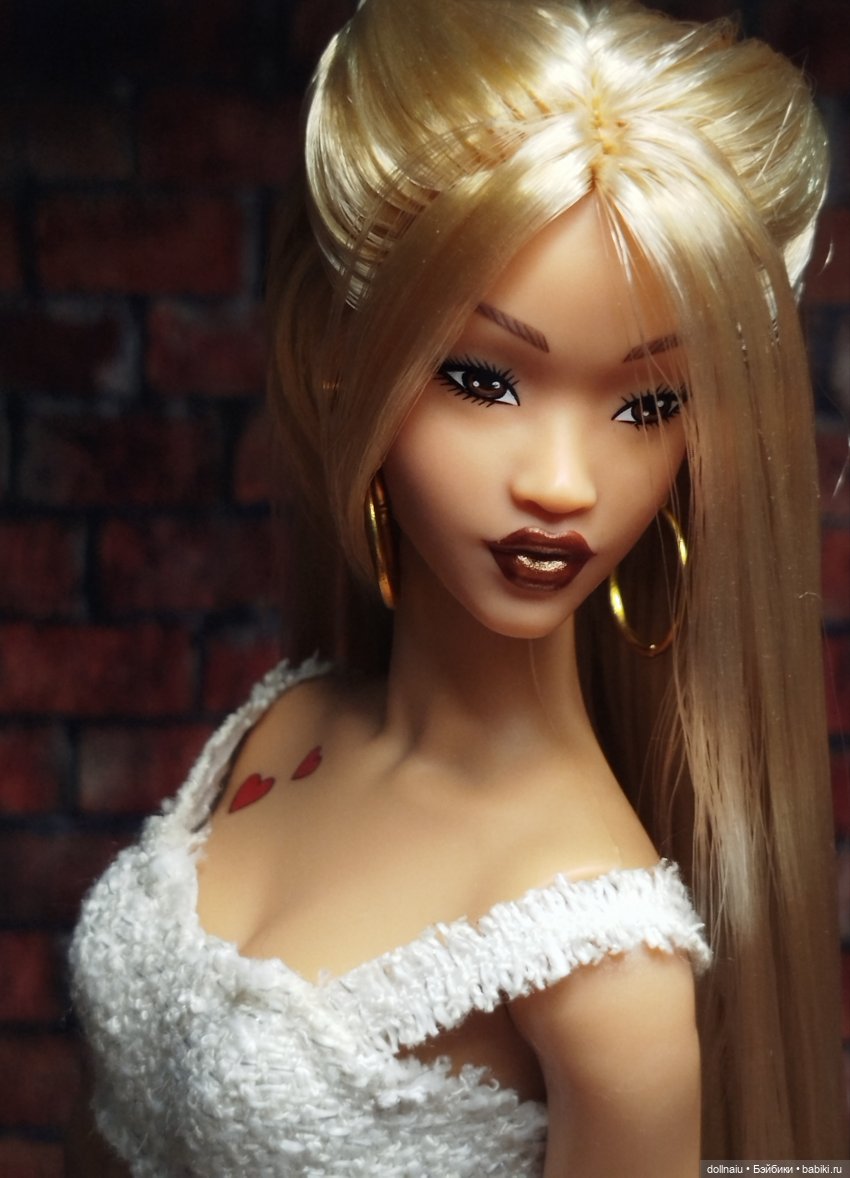 Харуми - Мин Minh из набора You Create Barbie Basics Deluxe Kit 5 (фото 5)