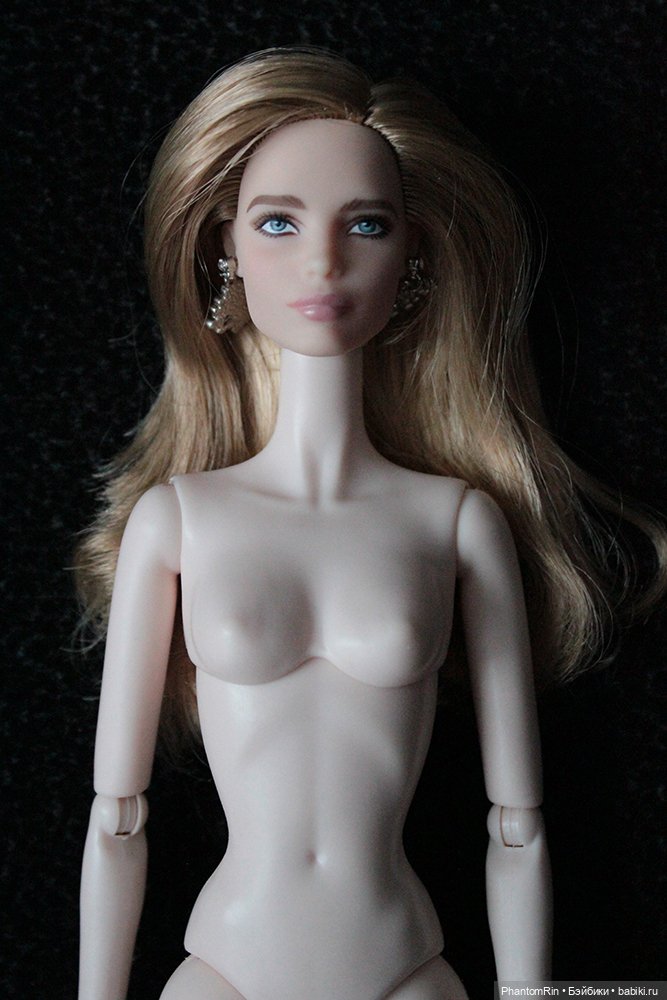 Наталья на теле Mizi fashion model (very pale).