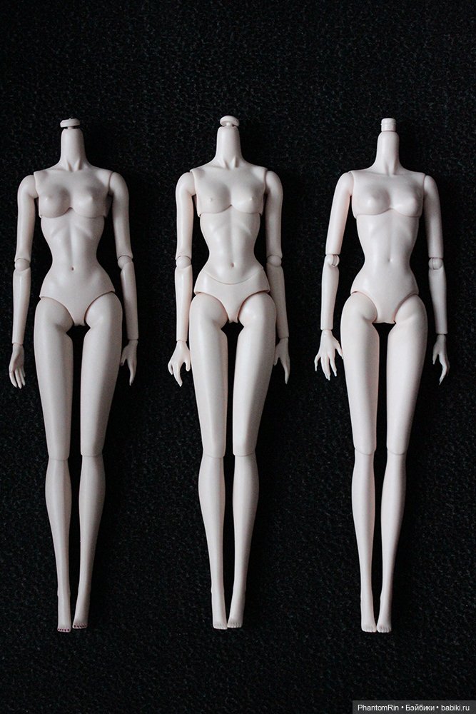 Слева направо: FR 6.0 (Japan), NU.Face 2.0 (Cream), Mizi fashion model (very pale) (вечерний свет). Слева направо: FR 6.0 (Japan), NU.Face 2.0 (Cream), Mizi fashion model (very pale) (вечерний свет).