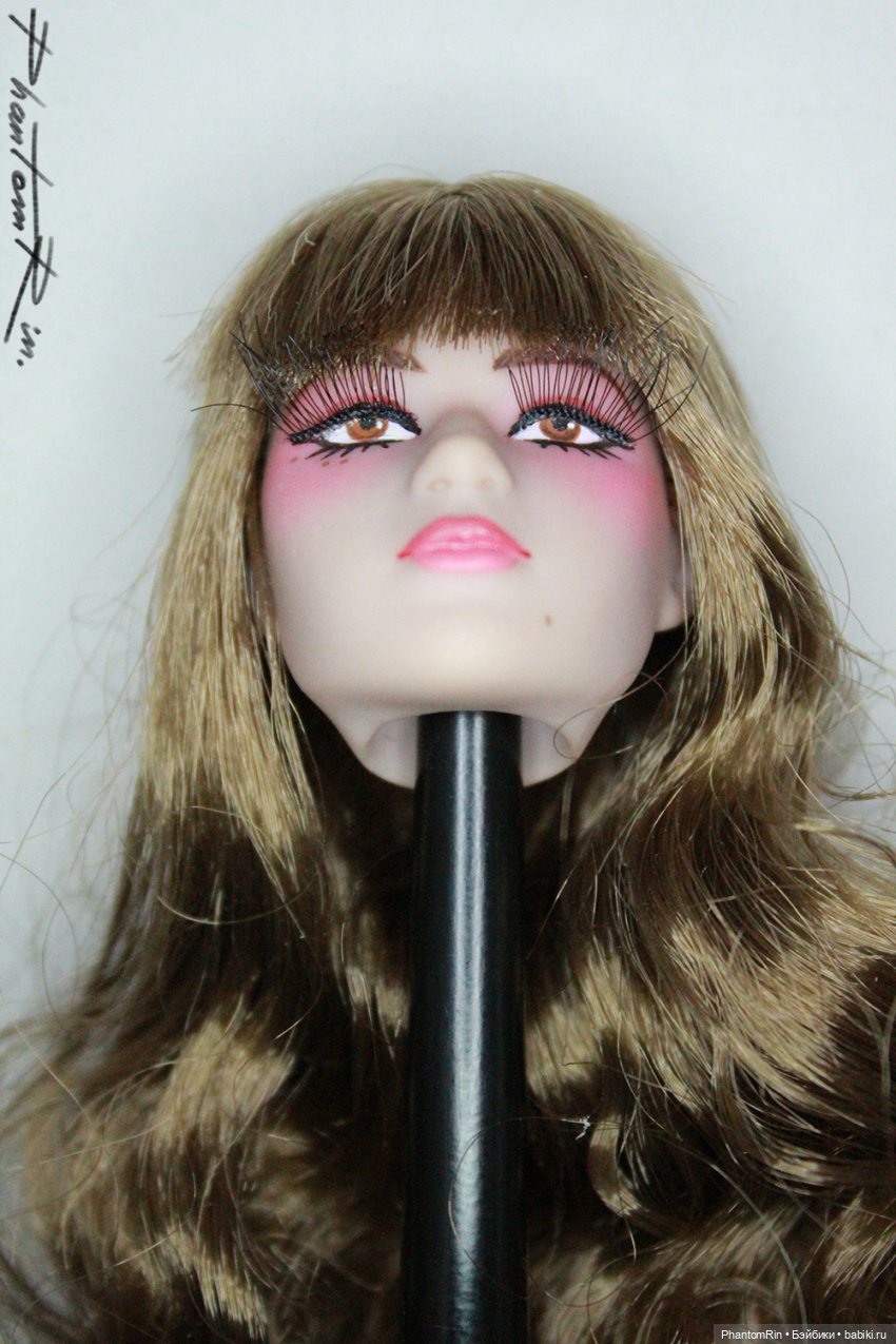 OOAK на болванке Zoe Benson (Integrity Toys).