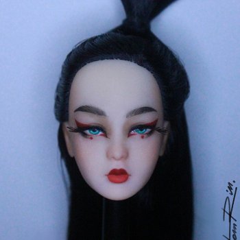 OOAK - Kissmela-001