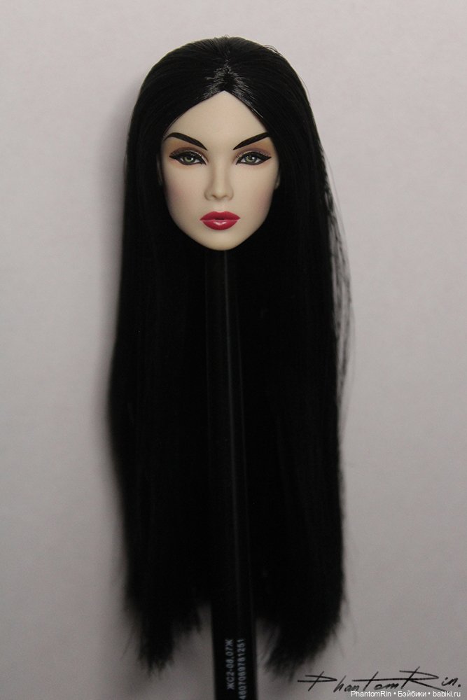 Lilith Blair «Unknown Source», Integrity Toys.