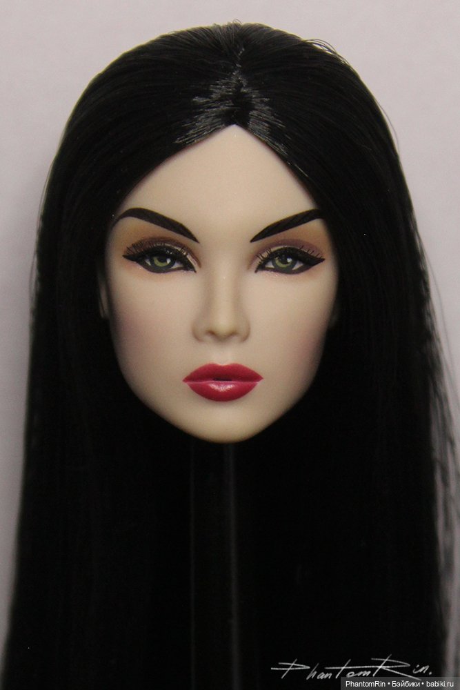 Lilith Blair «Unknown Source», Integrity Toys.