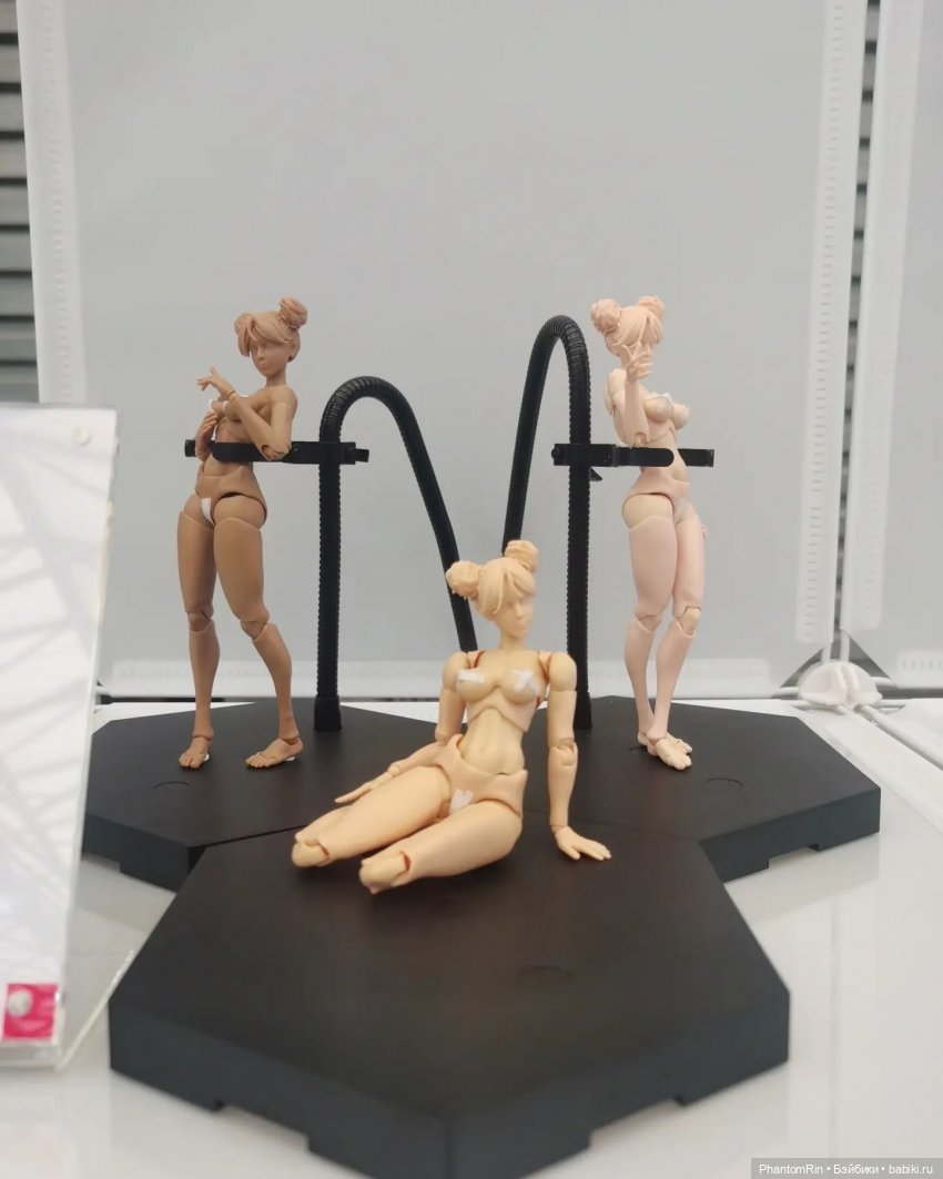 Romankey x COWL - action-фигурки формата 1/12 (обнажёнка!) (фото 2)