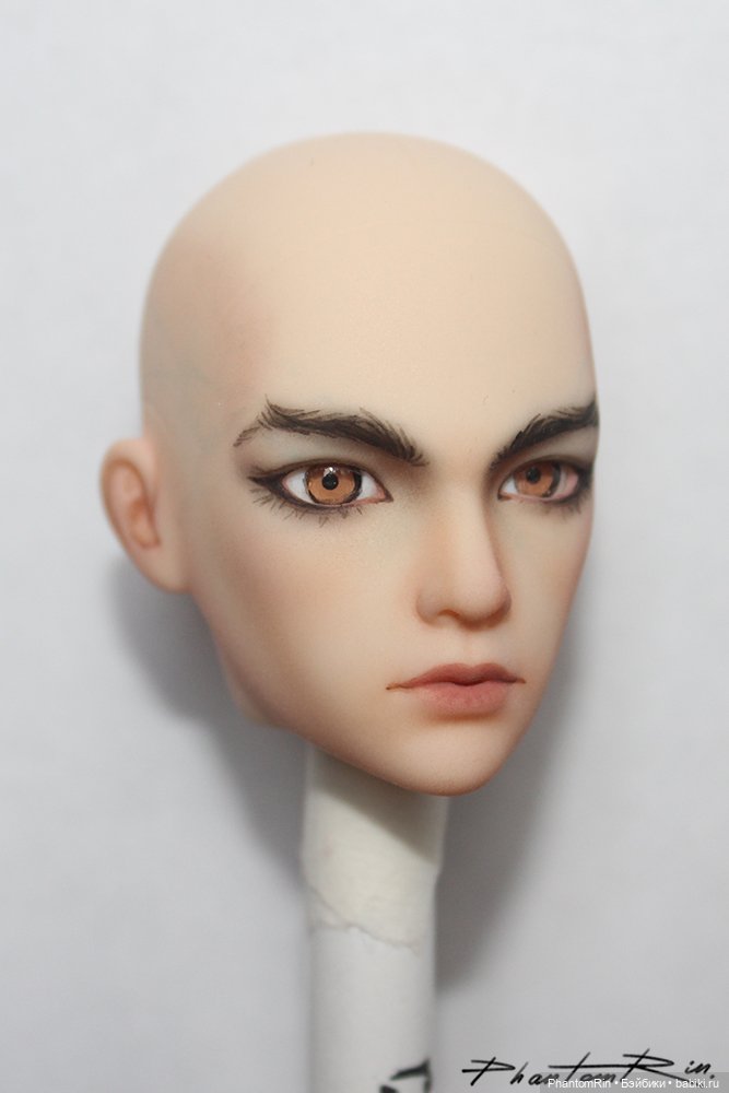 OOAK на голове Xinyi.