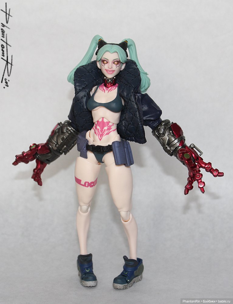 Romankey X COWL - Gun Girl (1/12)