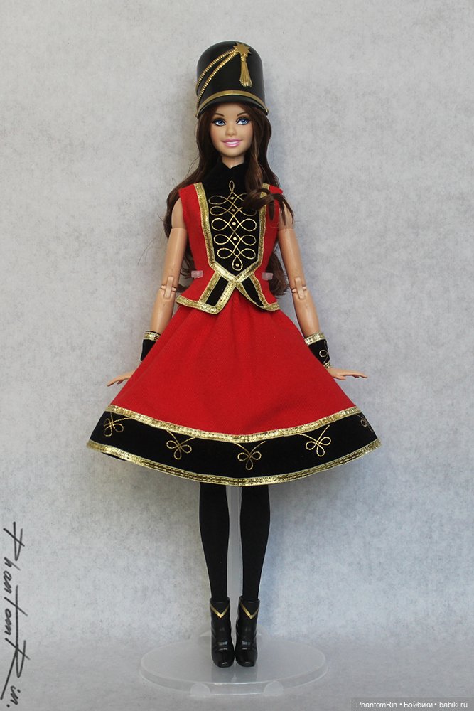 FAO Schwarz Barbie — Куклы Barbie (Барби): Looks (фото 8)