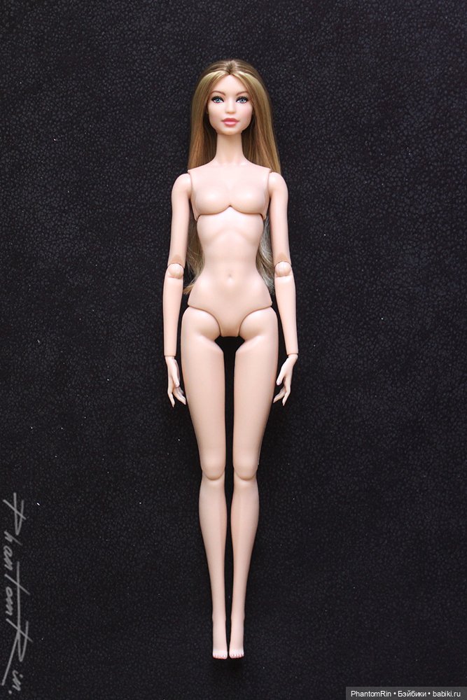 Gigi Hadid — Куклы Barbie (Барби): Looks (фото 3)