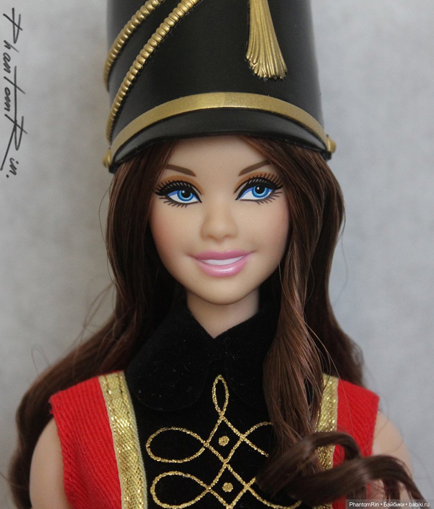 FAO Schwarz Barbie — Куклы Barbie (Барби): Looks (фото 9)