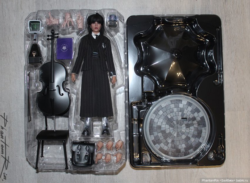 Wednesday (Hot Toys) + кастомизация