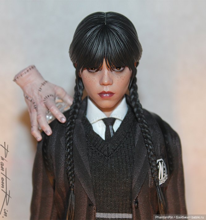 Wednesday (Hot Toys) + кастомизация