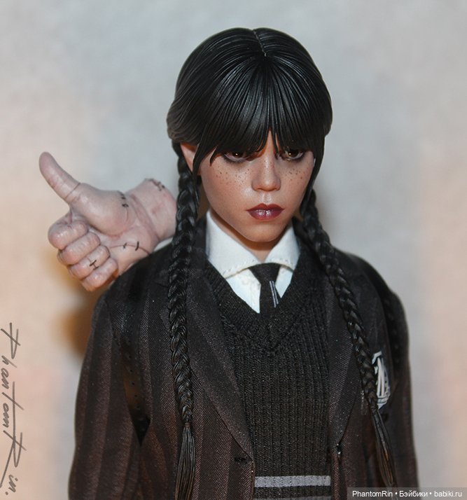 Wednesday (Hot Toys) + кастомизация