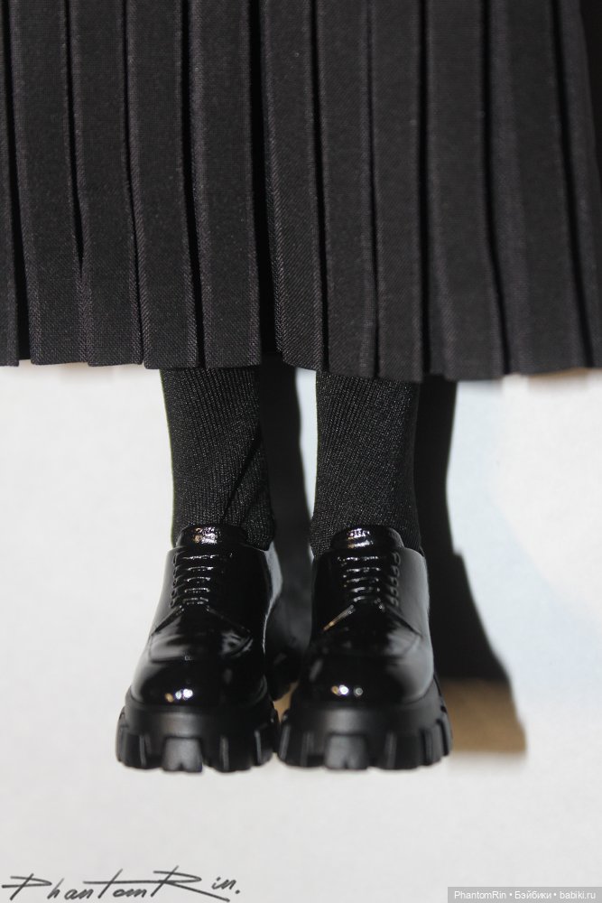 Wednesday (Hot Toys) + кастомизация