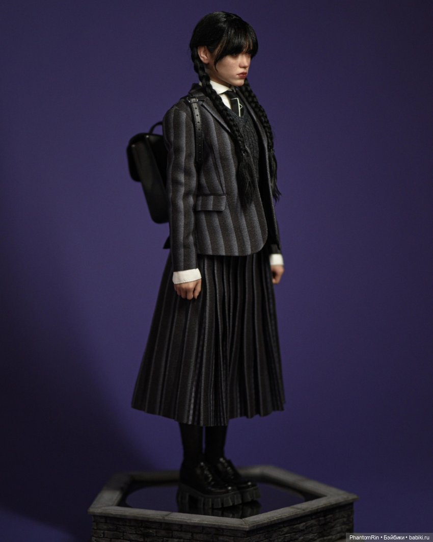 Wednesday (Hot Toys) + кастомизация