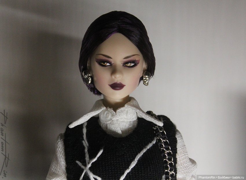 Navia Phan "Fierce Seduction"