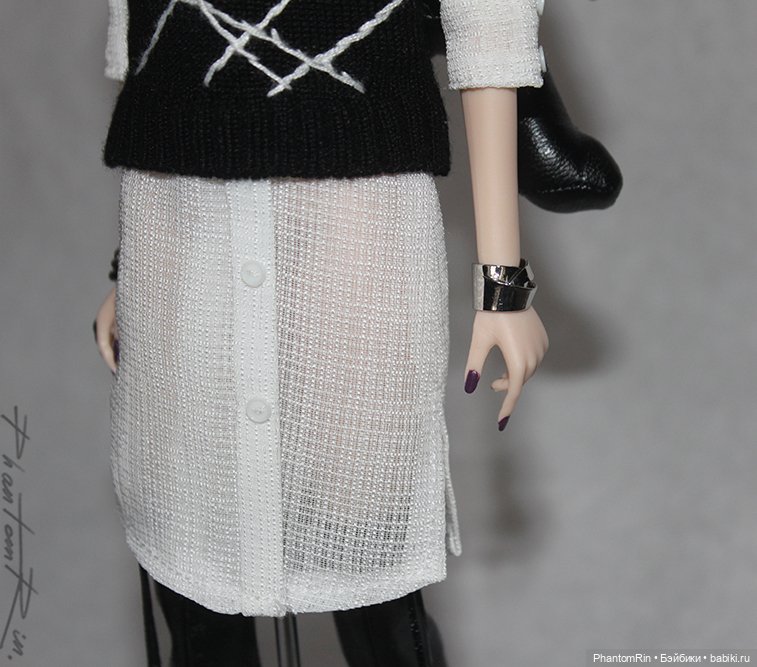 Navia Phan "Fierce Seduction"