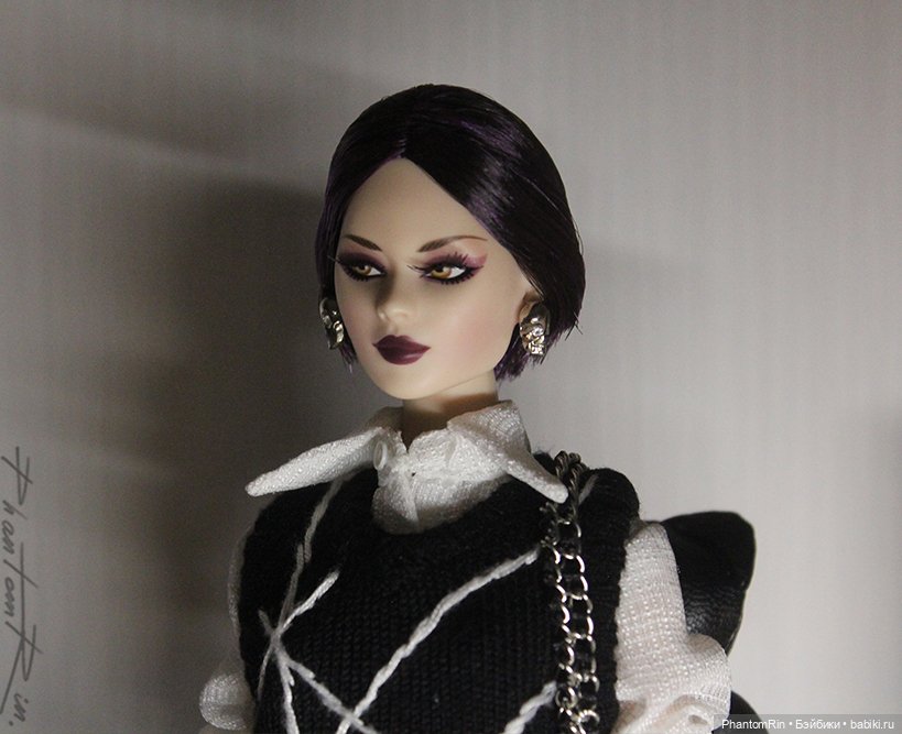 Navia Phan "Fierce Seduction"