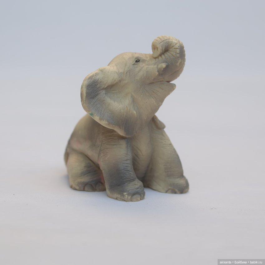 Вот в копилку слоник Неринга