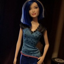 Барби из серии Рок принцесса Mattel