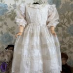 Платье с нижнем бельём , для антикварной куклы