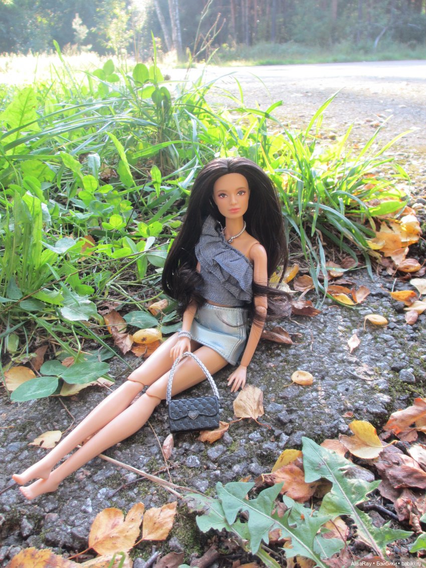 Ксири гуляет🍃 — Аналоги Барби и куклы 1/6: клоны 90