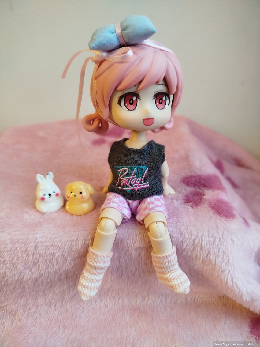 Девчуша Ими осваивается и играет🌸🐰 (фото 5)