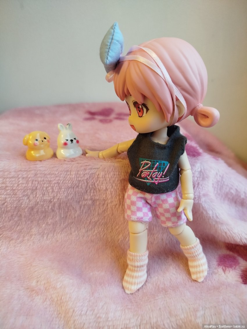 Девчуша Ими осваивается и играет🌸🐰 (фото 7)