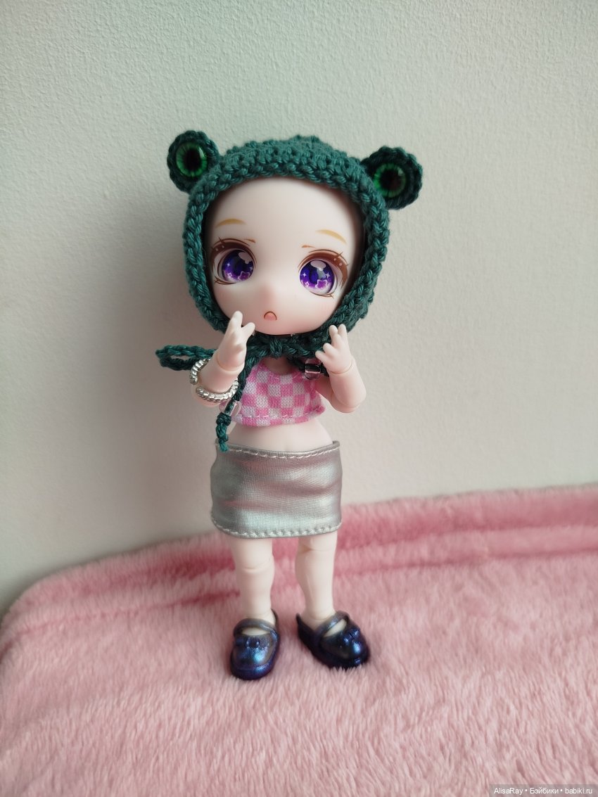 Первая малышка из коробочки, наша куколка фиалка💜