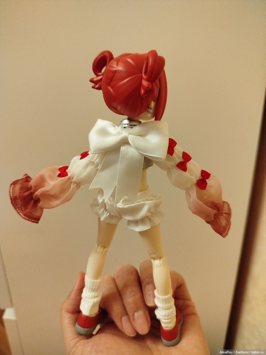 Красавица Ив Линна Перевёрнутая 🤸‍♀️ (фото 10)