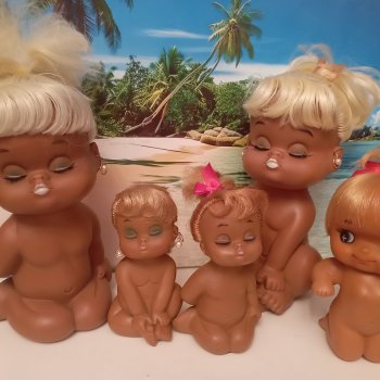 Пляжницы и другие интересные винтажные куклы