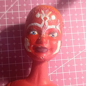 Что с лицом?