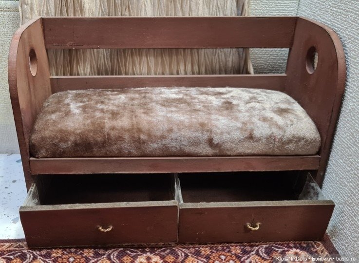 Диван из полочки — Мебель для кукол и домиков: фото (фото 3)