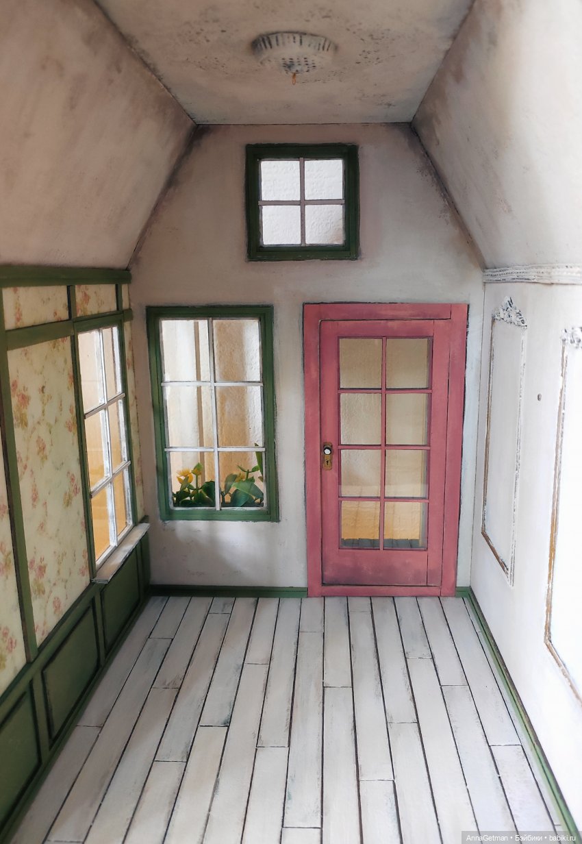 Спальня юной барышни. Миниатюрный кукольный домик масштаба 1/12 (фото 4)