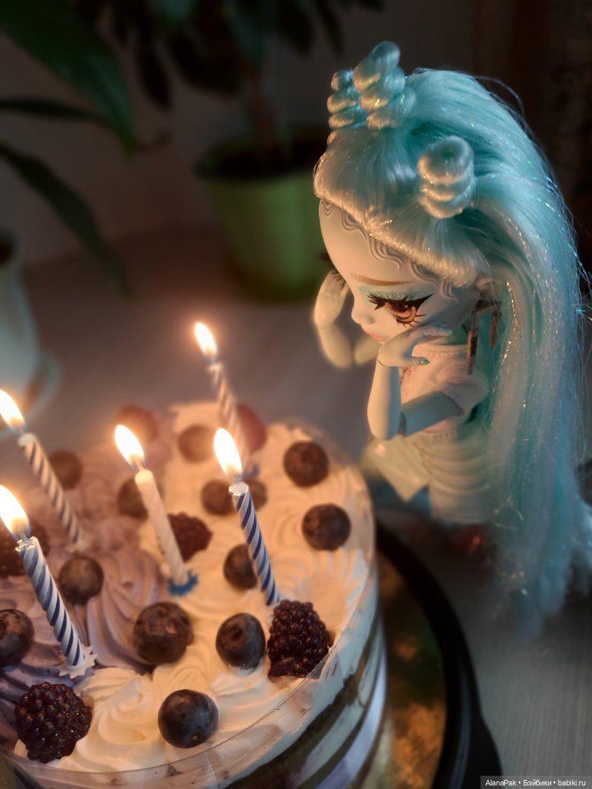 Моя первая Радужка - Зуи (Rainbow High - Zooey Electra) | Бэйбики Моя первая Радужка - Зуи (Rainbow High - Zooey Electra)