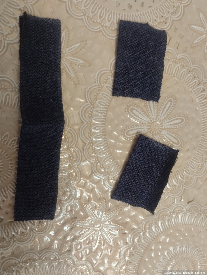 Спортивные штаны из носков для Кена. Инструкция