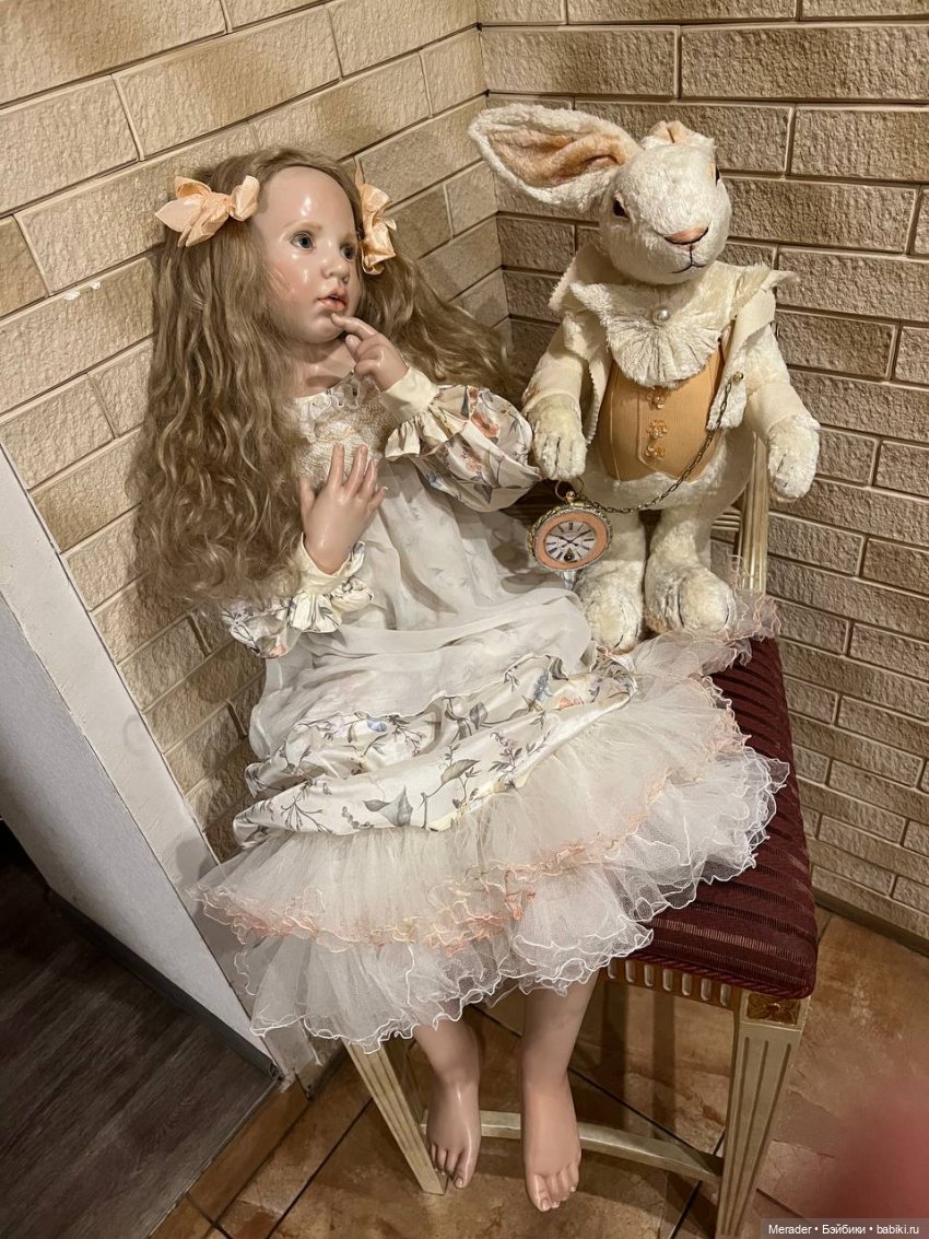 Кукла Алиса в Стране Чудес 2010 Hildegard Gunzel (фото 3)