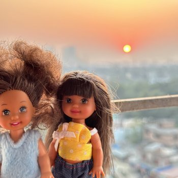 Келли и Челси встречают  закат на АЭС Руппур 🇧🇩